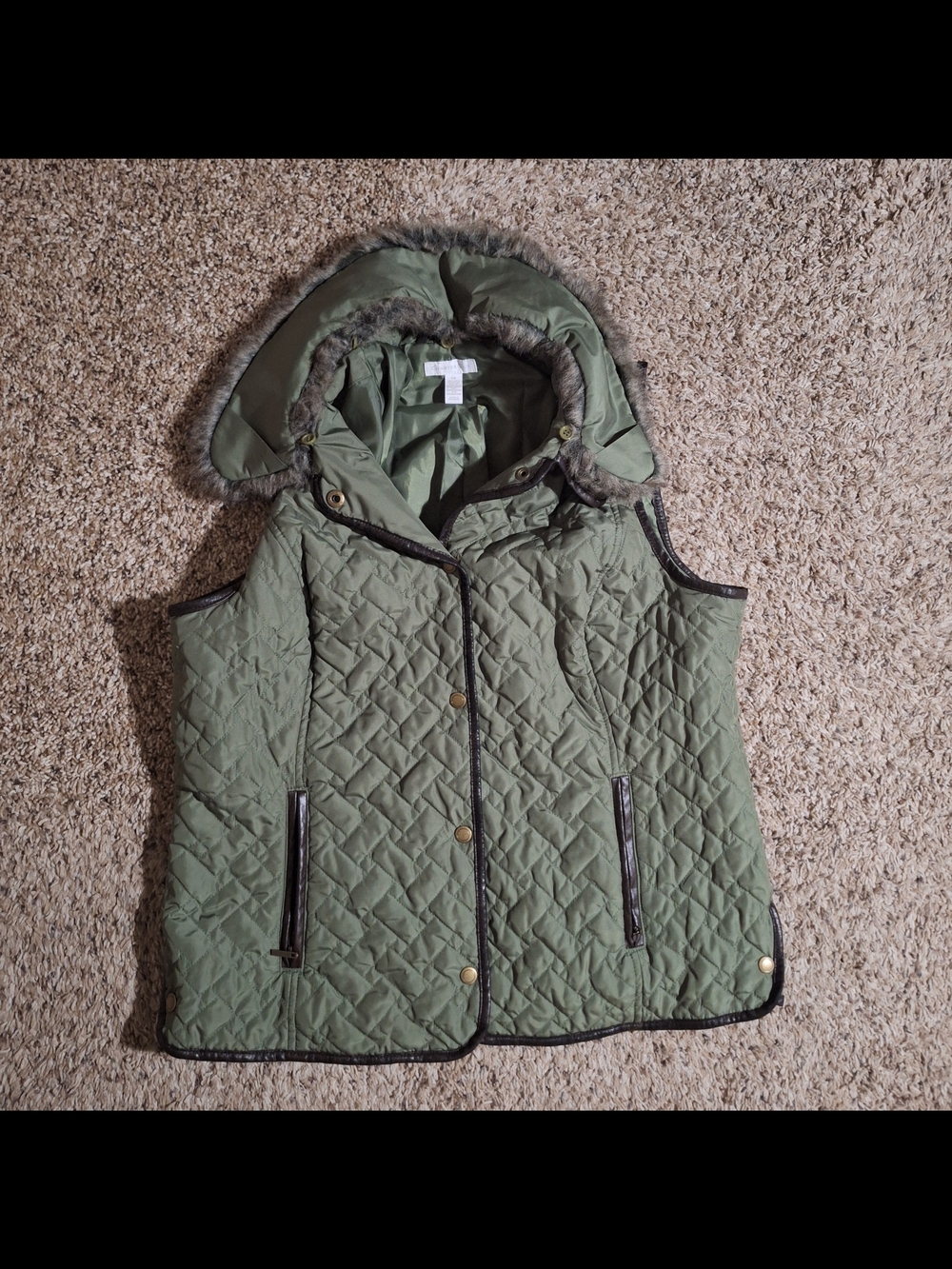 Charter Club Quilted Vest with Button-Off Faux Fur Collar - Olive Size L